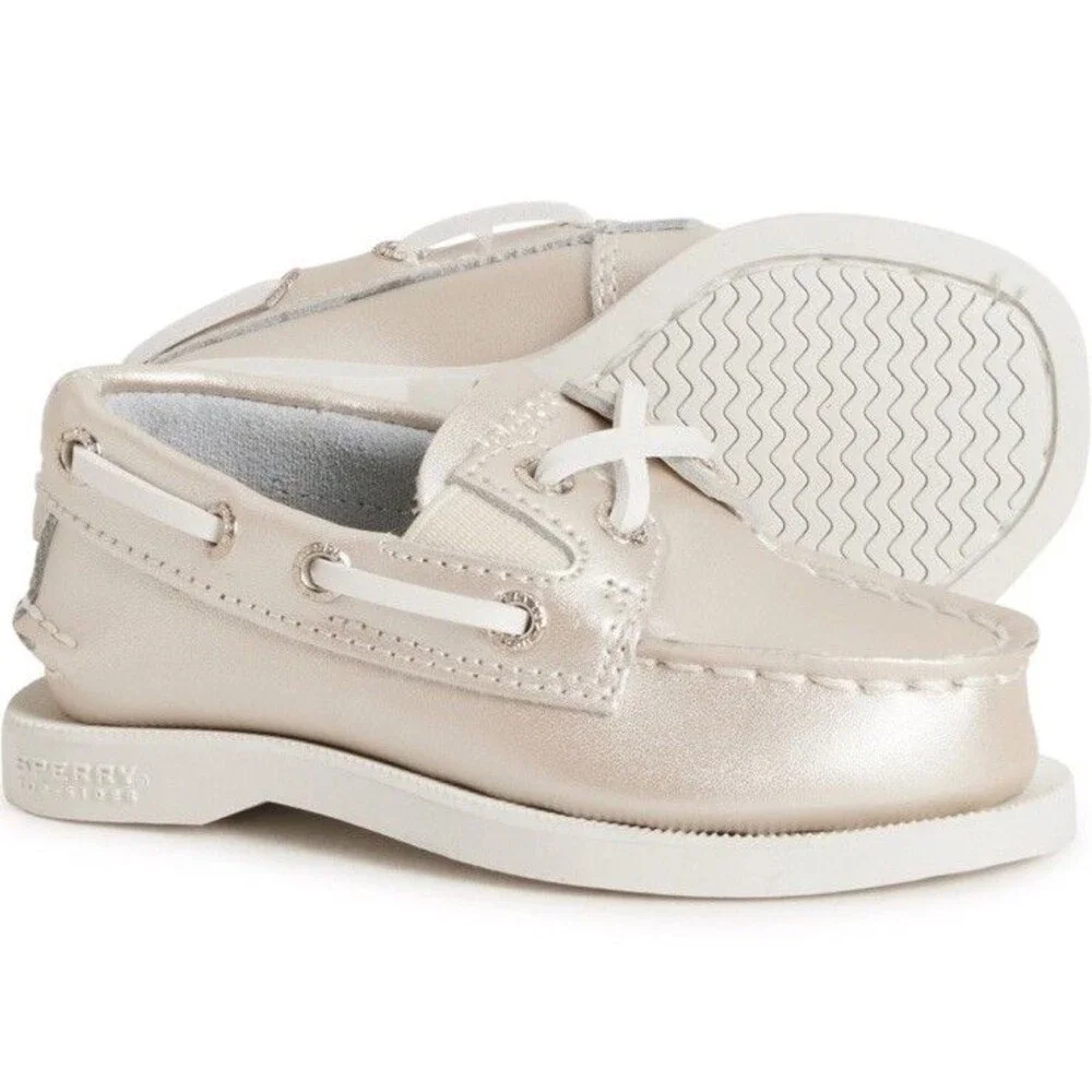 Sperry Toddler Boat Shoes Size 7M Girls/Unisex Champagne New In Box MSRP $55